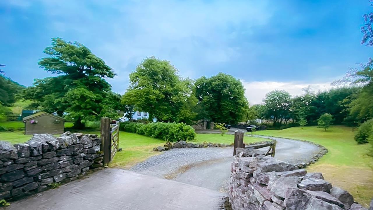 Rowrah Hall - The Old Hayloft Frizington Eksteriør billede